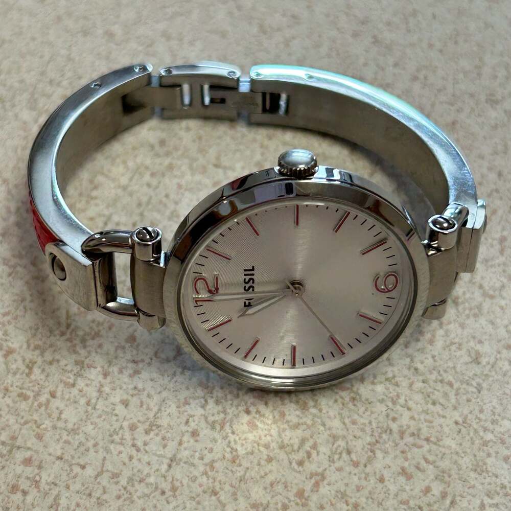 Fossil ES3258 Women's Stainless Steel Red Leather Band Watch